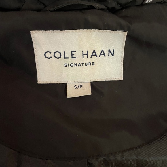 Cole Haan Signature down coat. Size small. - Picture 11 of 11